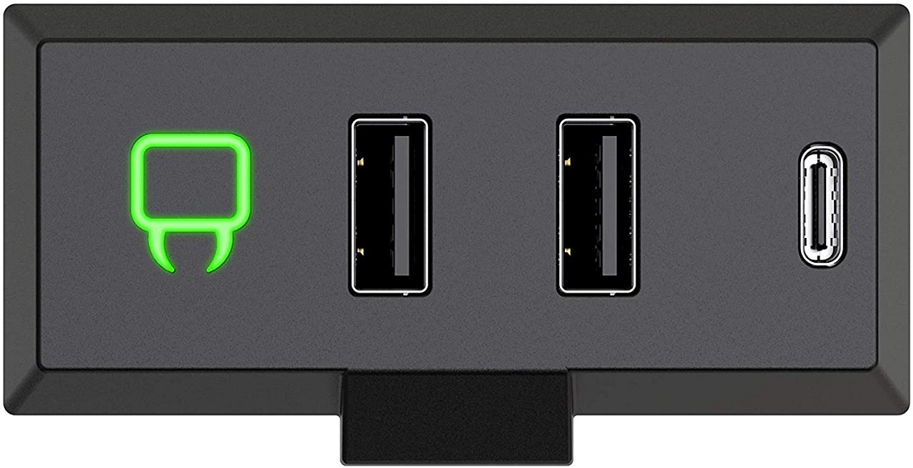 Venom Xbox Accessories USB Hub Review Xbox Tavern